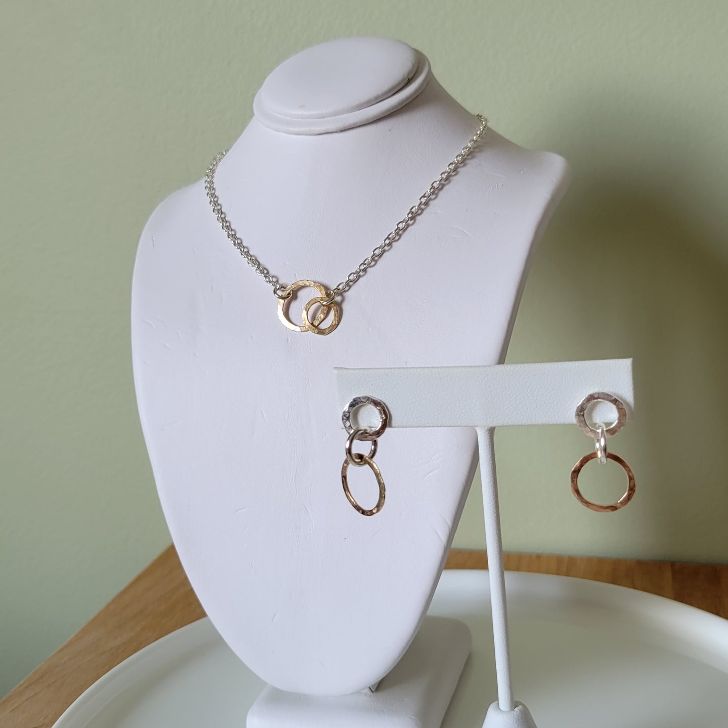 Mini Double Gold Circ Necklace
