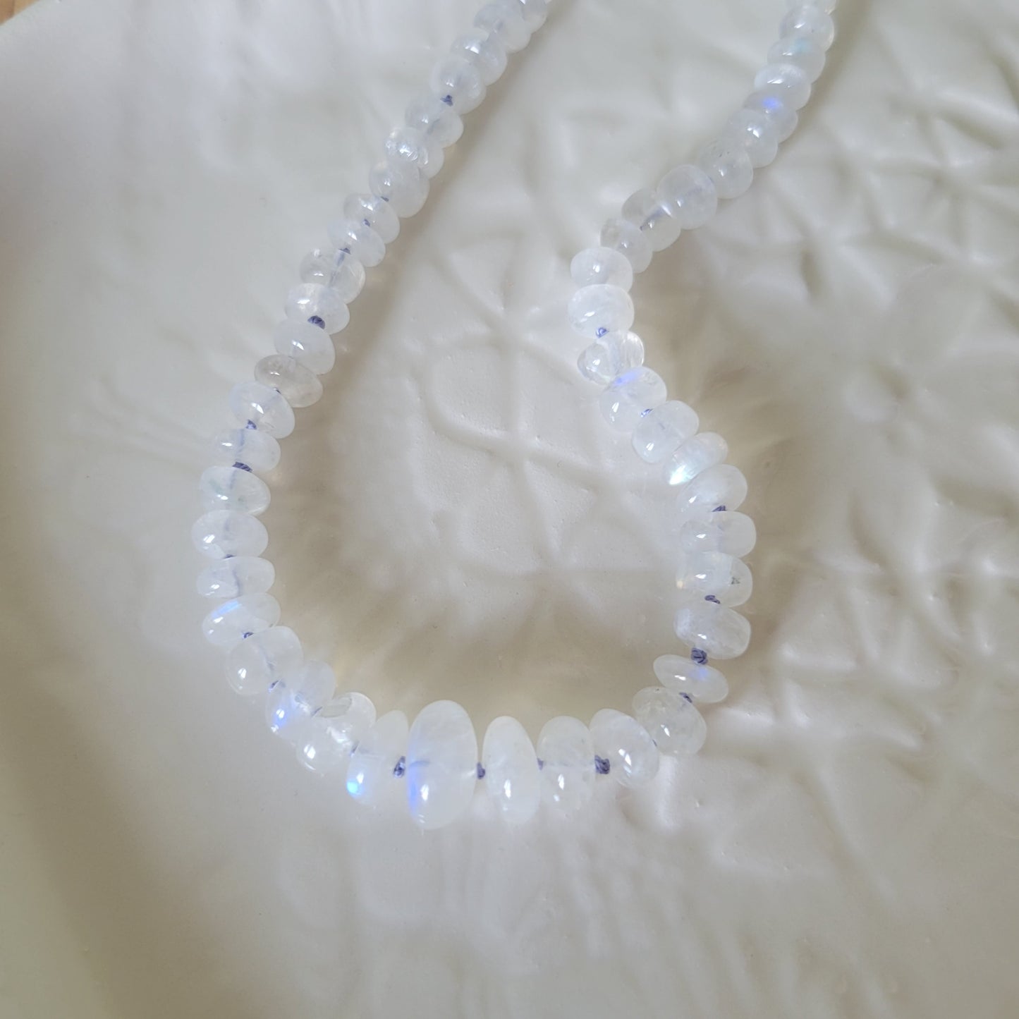 Graduated Moonstone Necklace