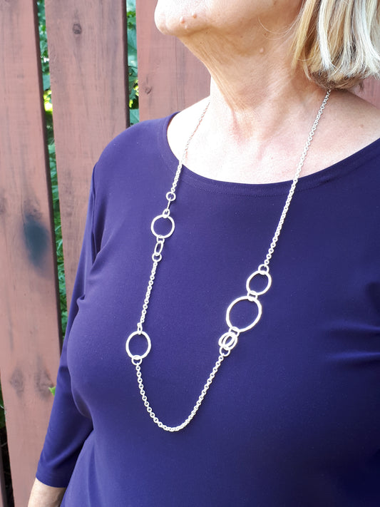 Long Circ Necklace